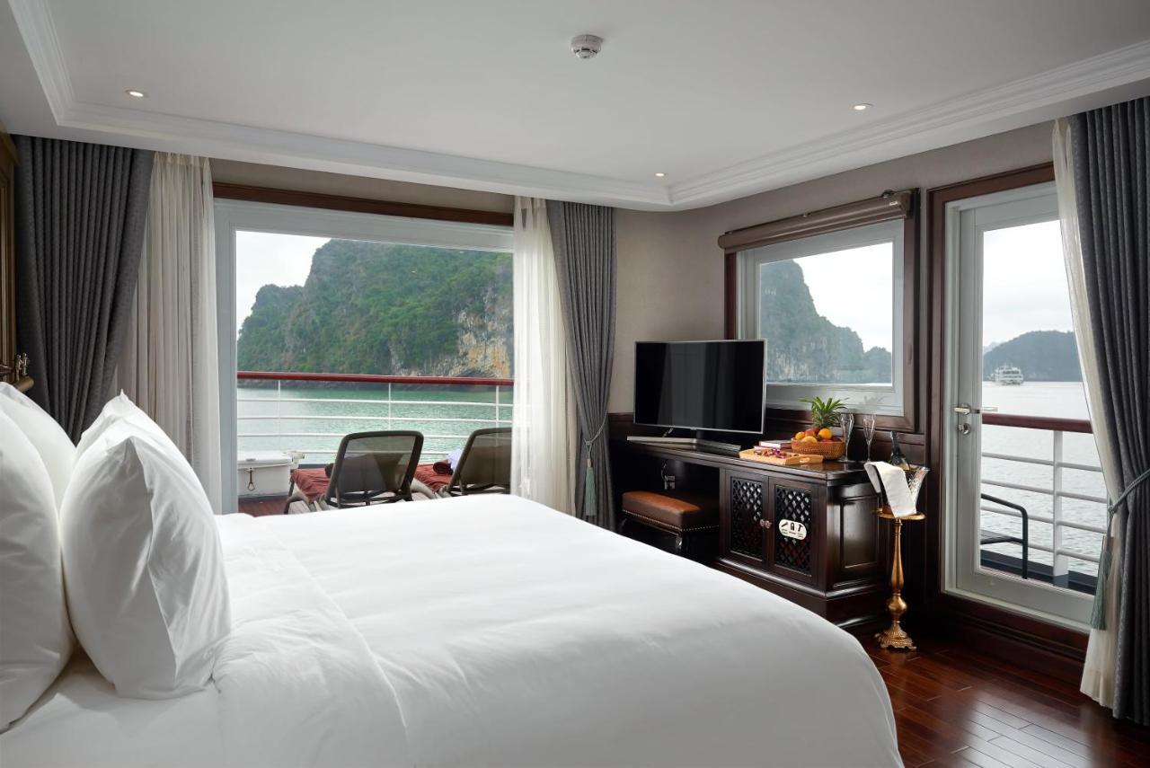 Hotel Paradise Grand Cruise - Lan Ha Bay Ha Long Esterno foto