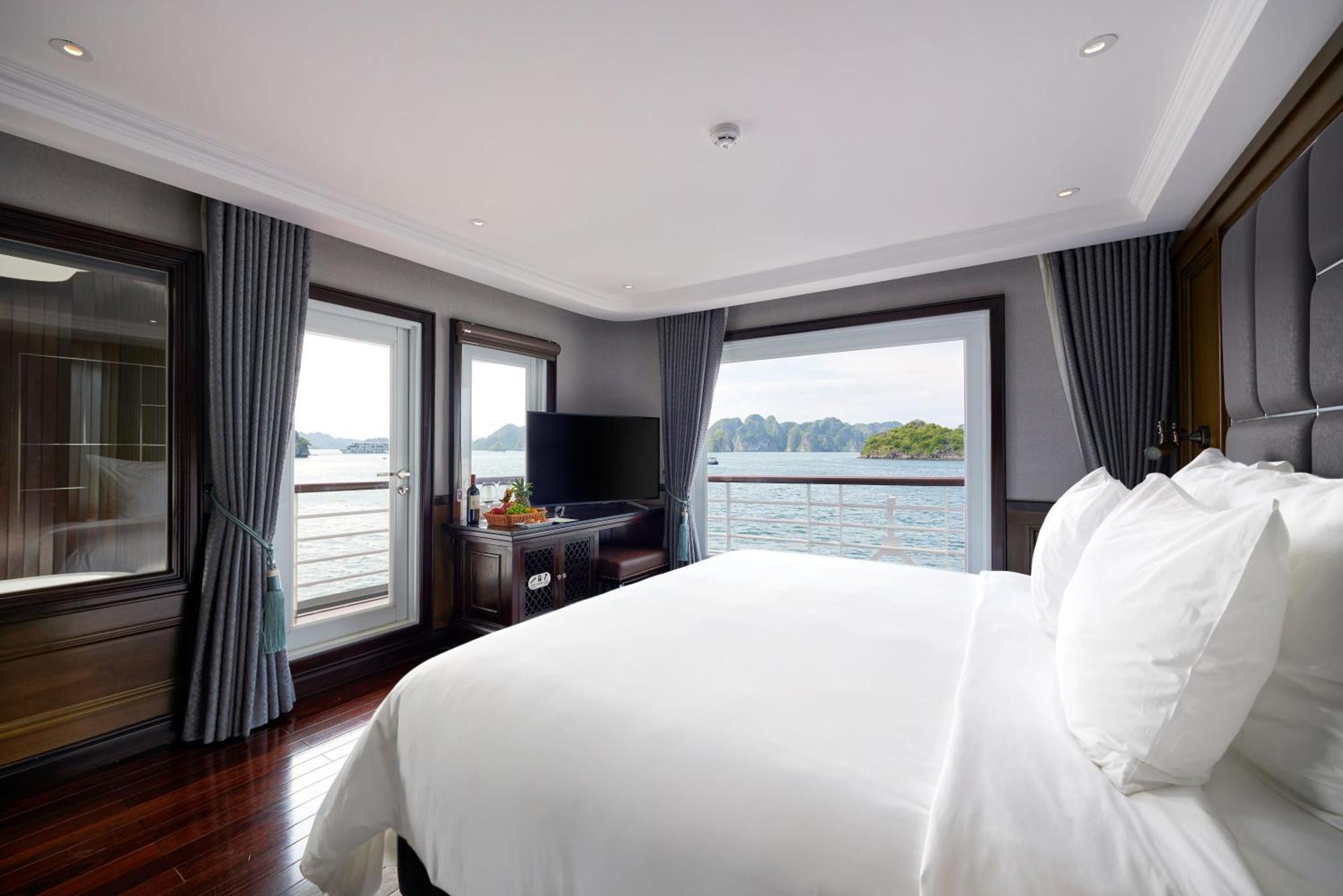 Hotel Paradise Grand Cruise - Lan Ha Bay Ha Long Esterno foto